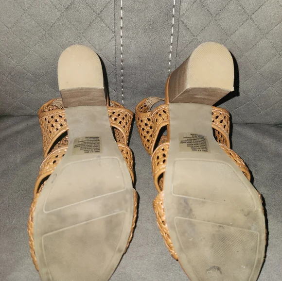 Brown Lauren Conrad Sandals - Picture 4 of 5